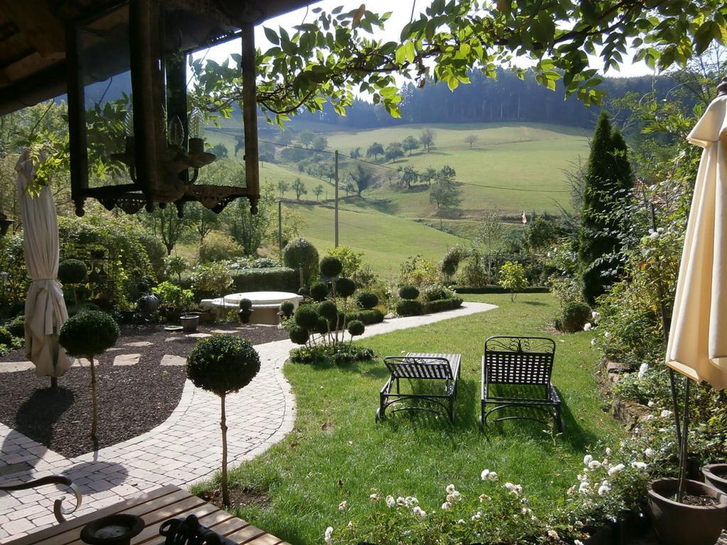 Vier Jahreszeiten Idyll